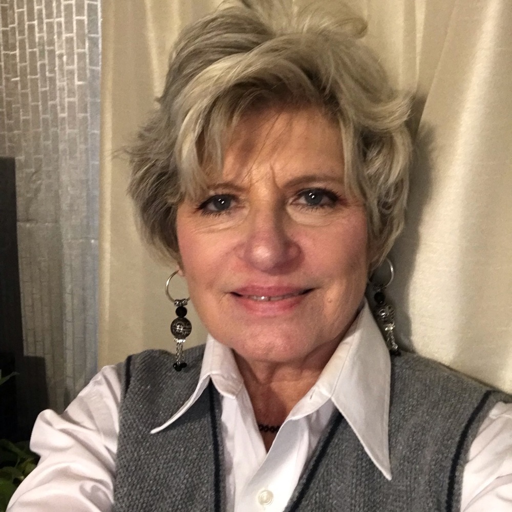 Meet your Posher, Kathryn